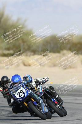 media/Dec-07-2025-CVMA (Sun) [[3e7d2de5dc]]/Race 7-Formula Lightweight Twins Shootout/